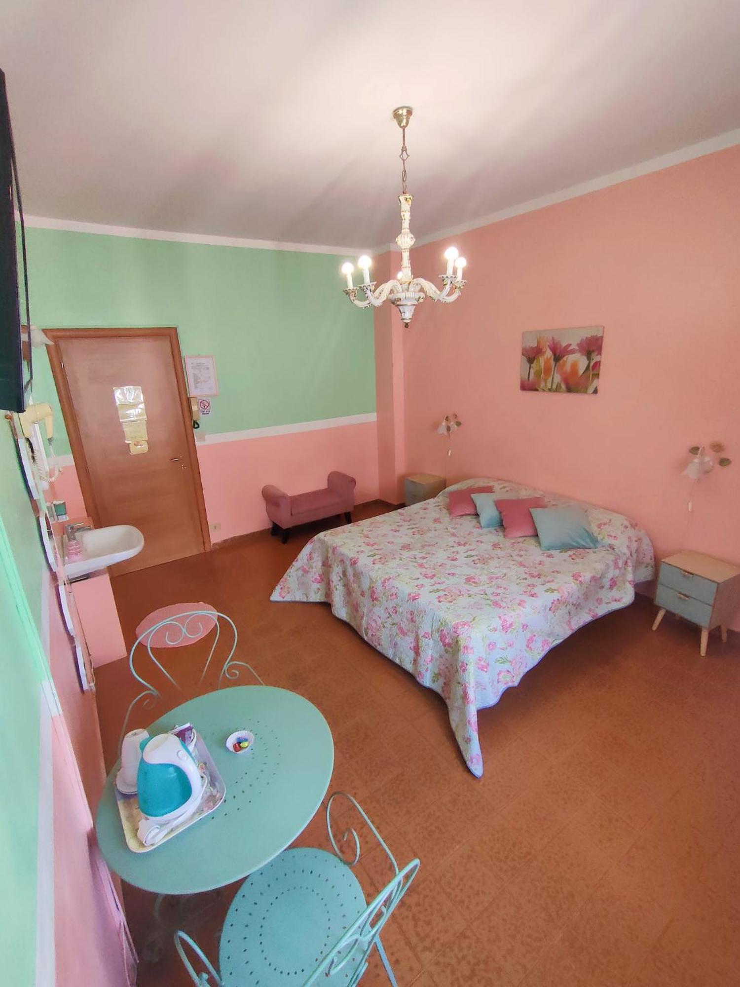 Hotel Serenella 2*