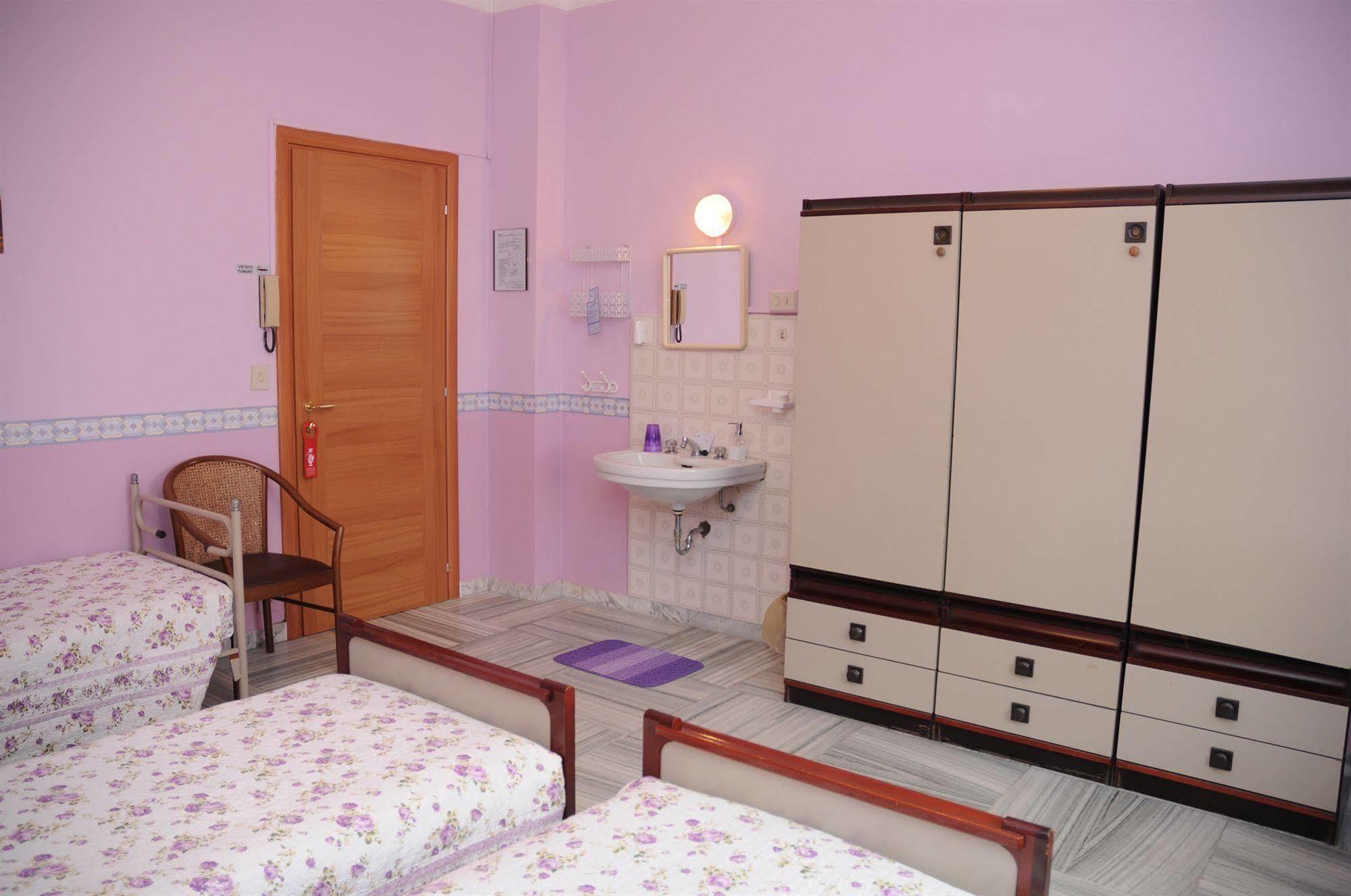 Serenella Hotel Turim